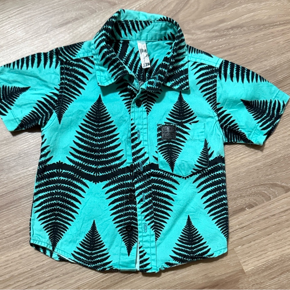 Hawaii's Finest Kids Teal and Black Fern Shirt